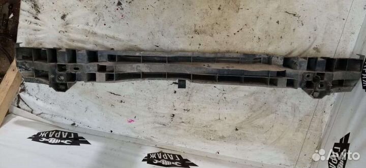 Усилить заднего бампера Рено клио 3