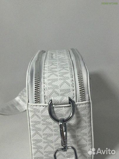 Сумка через плечо Michael Kors: акцент на стиль