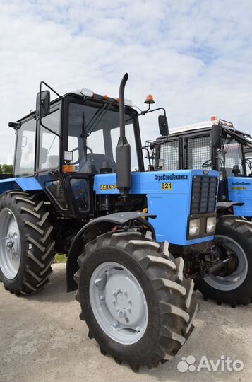 Трактор МТЗ (Беларус) 82.1-23/12, 2023