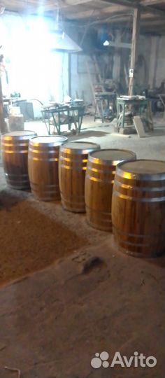 Бочка деревянная