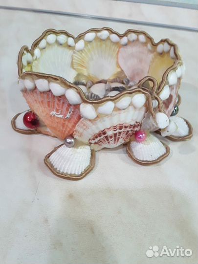 Конфетница,вазочка из ракушки
