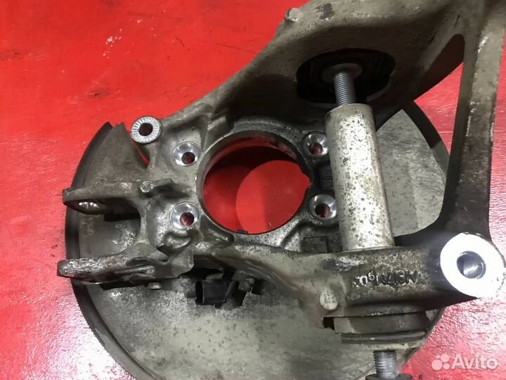 Кулак поворотный задний левый Audi A6 C7 3.0 cgwb