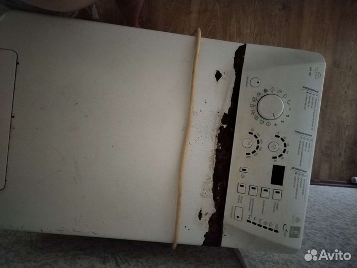 Стиральная машина с вертикальной загрузкой