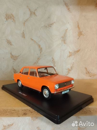 Модели автомобилей 1 24