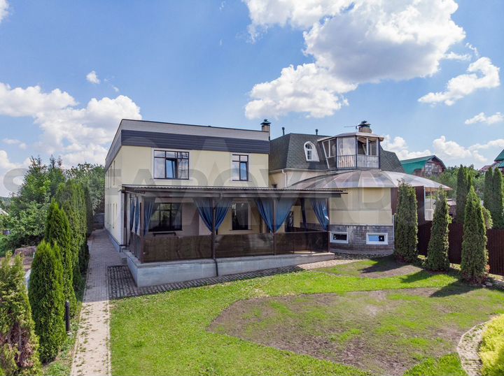 Дом 520 м² на участке 10 сот.