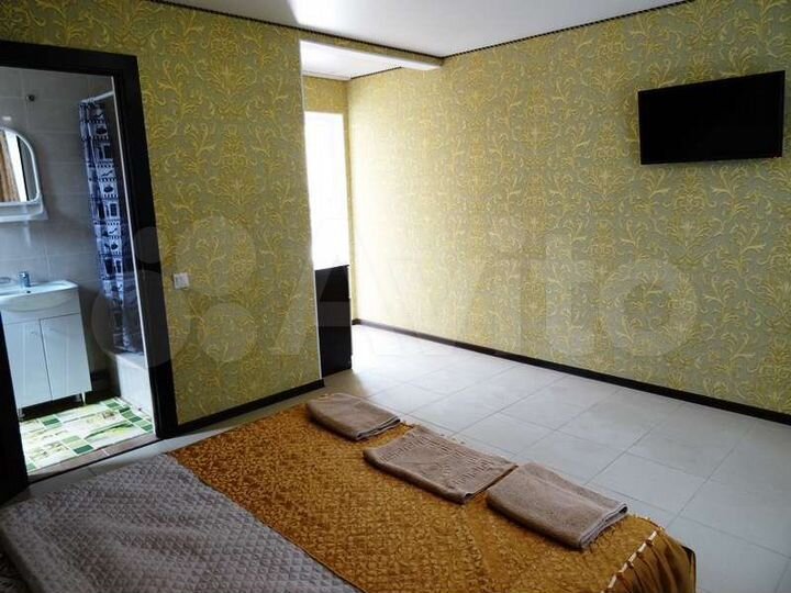 Комната 18 м² в 7-к., 2/2 эт.