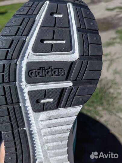 Кроссовки adidas новые