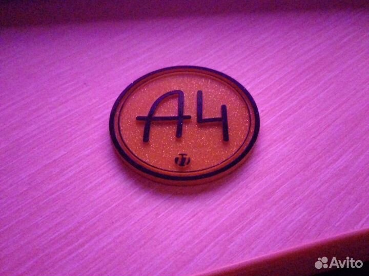 Золотая А4 фишка