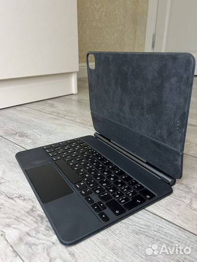 Apple magic keyboard iPad