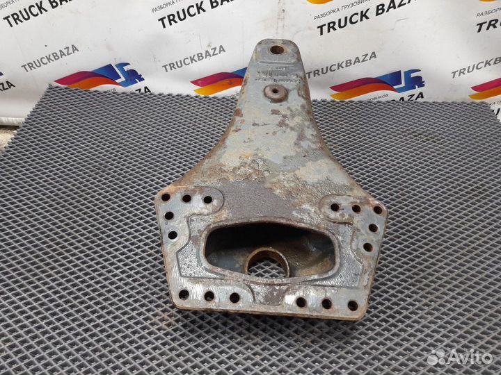 Кронштейн задней рессоры