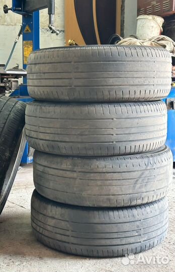Yokohama Geolandar G033 215/60 R16