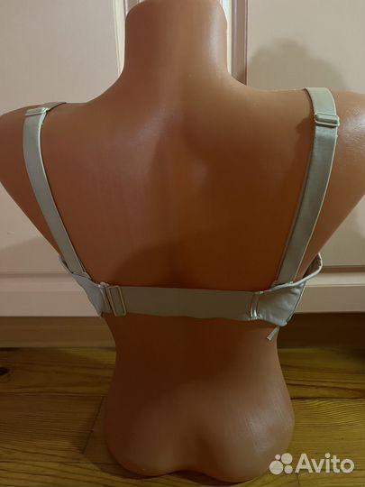 Бюстгальтер wonderbra 80g