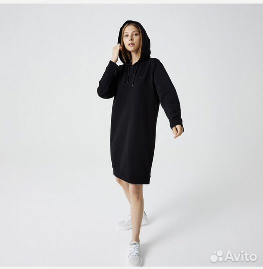 Lacoste платье новое