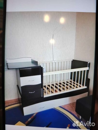 Детская кроватка трансформер с маятником