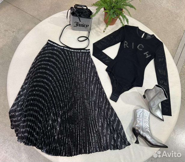 Одежда, обувь, аксессуары, сумки/ Байер в Италии