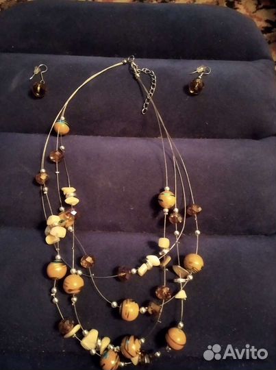 Колье и серьги