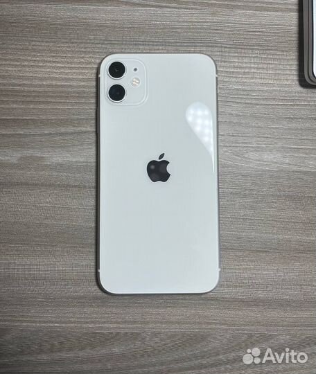 iPhone 11