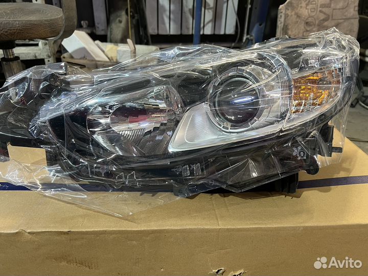Фара передняя левая/ правая на Mazda 6 (GJ)