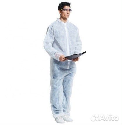 Комбинезон одноразовый