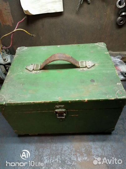 Зарядное устройство