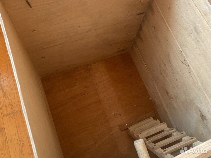 Клетка для попугая (среднего/крупного)