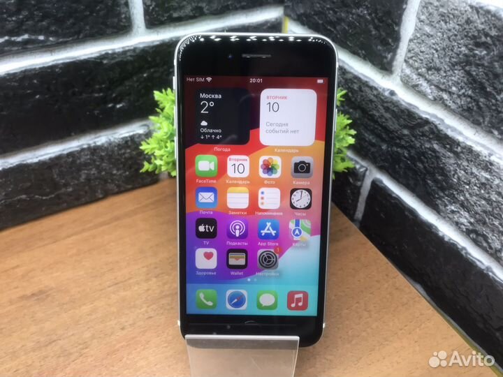 iPhone SE (2020), 64 ГБ