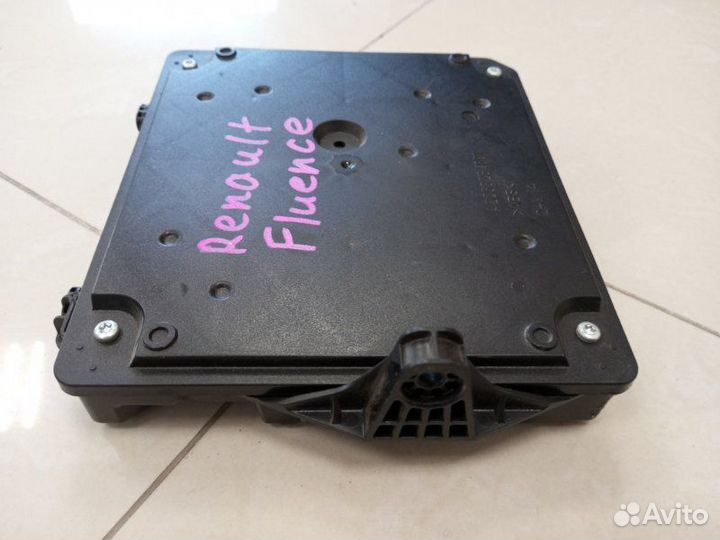 Блок электронный Renault Fluence седан K4MW839