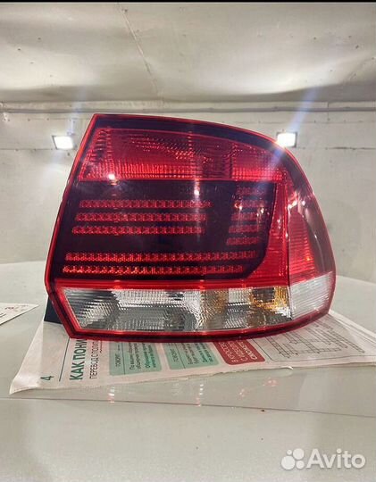 Фонарь задний на Volkswagen polo