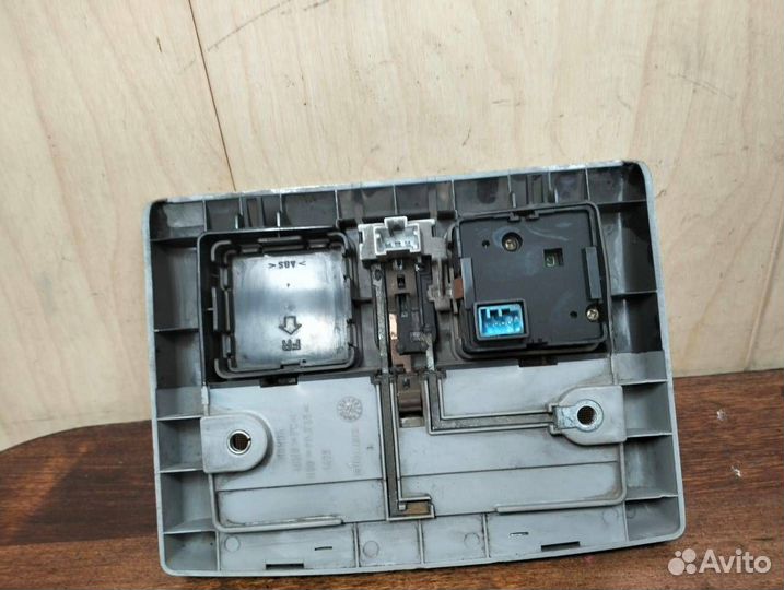 Плафон салона Rover 400 (ящик01)