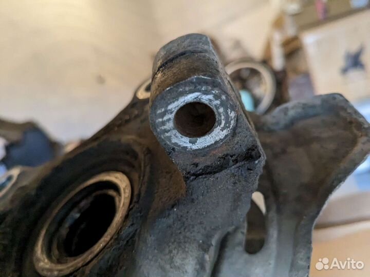 Поворотный кулак Opel meriva A