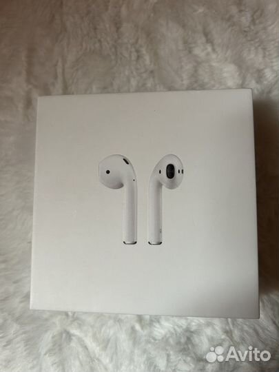 Беспроводные наушники apple airpods