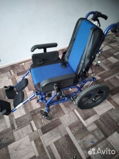 Коляска инвалидная