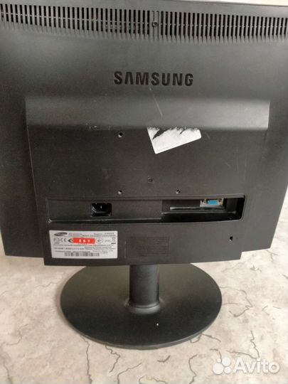 Монитор Samsung E1920NR