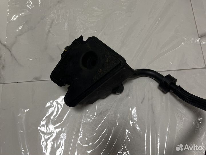 Бачок гидроусилителя руля Mercedes E350 W211 2005