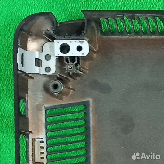 Поддон Samsung NP-R525