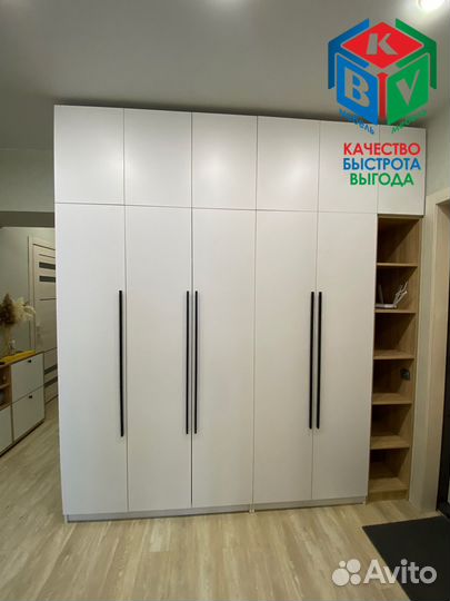 Шкаф для прихожей