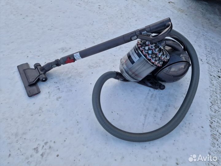 Пылесос dyson dc52