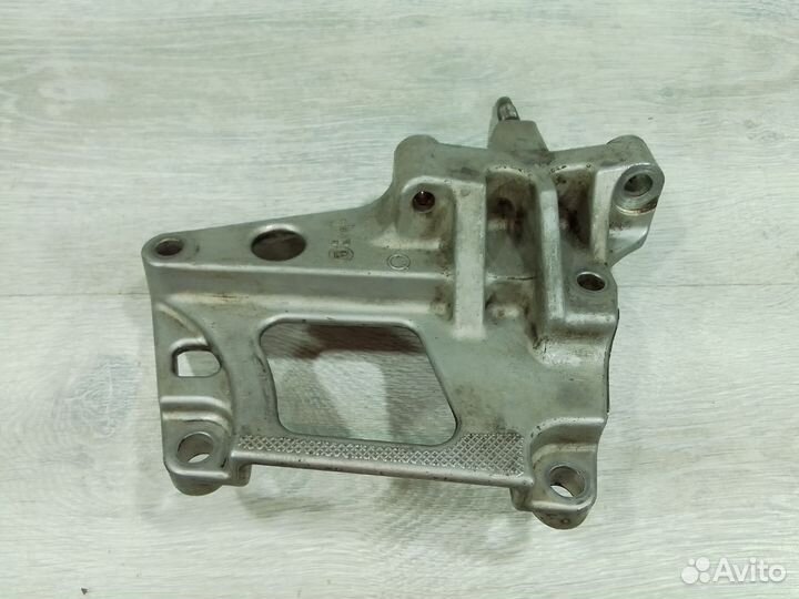 Кронштейн двигателя ниссан хтреил т30 2.0