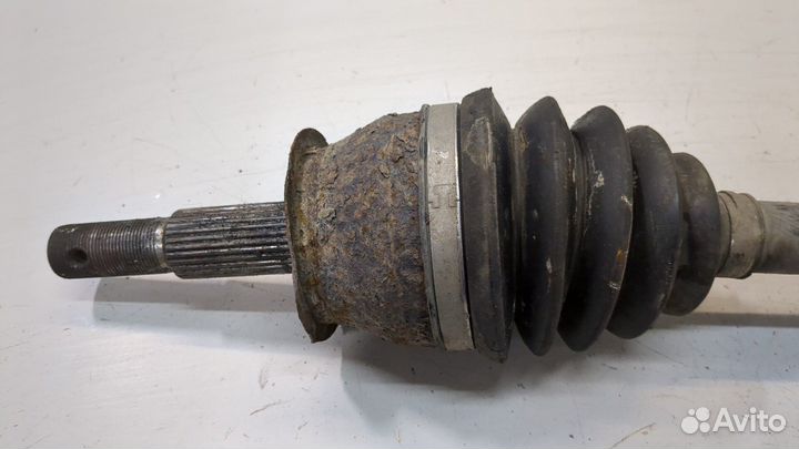 Полуось правая передняя Nissan Navara