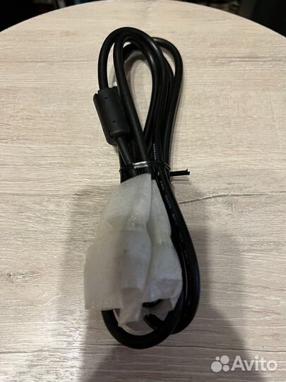 Кабель для компьютера DVI-DVI