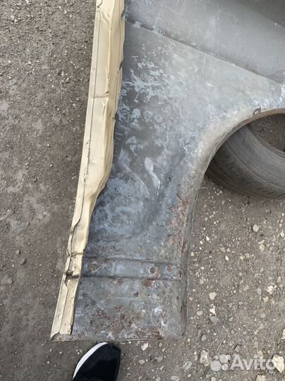 Крыло переднее bentley