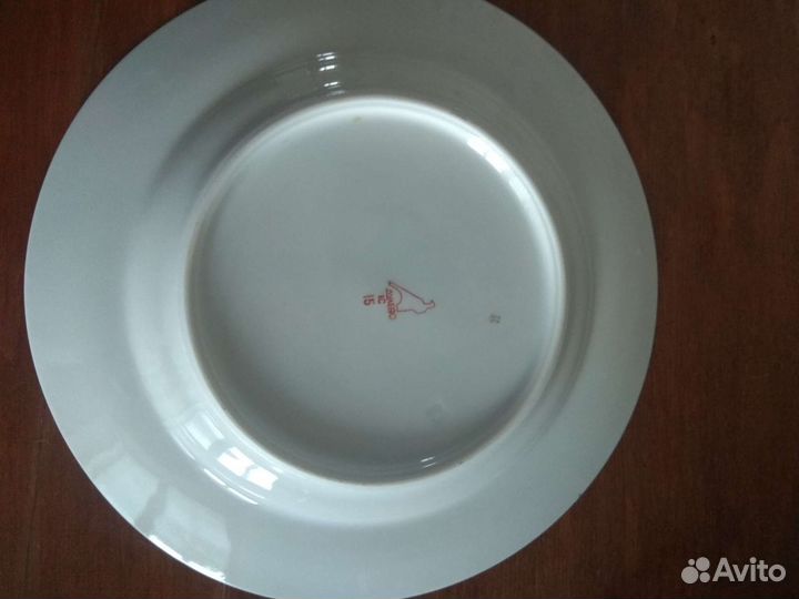Тарелка