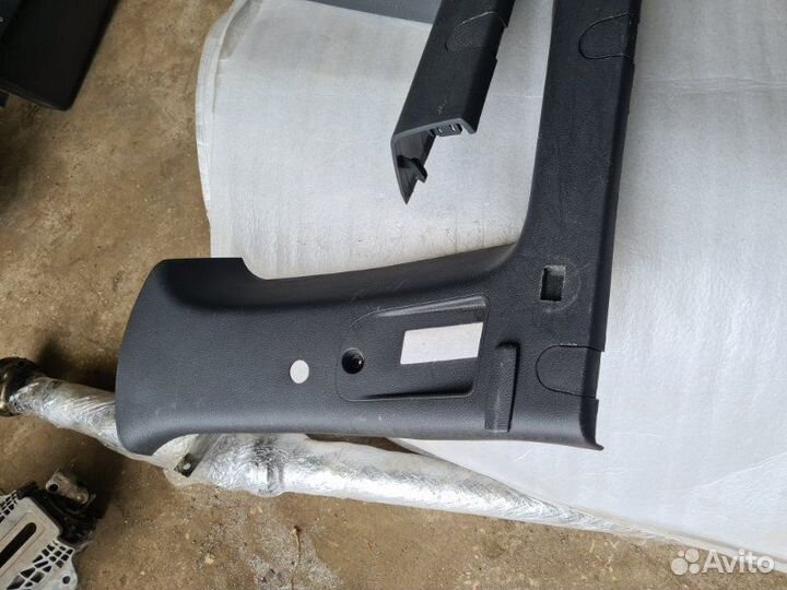 Пластик LADA Largus K4M 2016