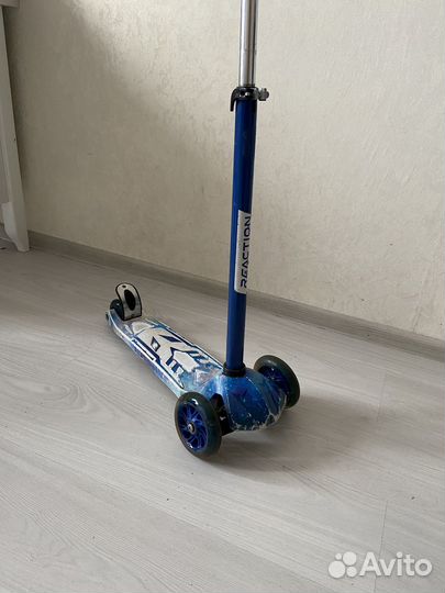 Самокат детский трехколесный