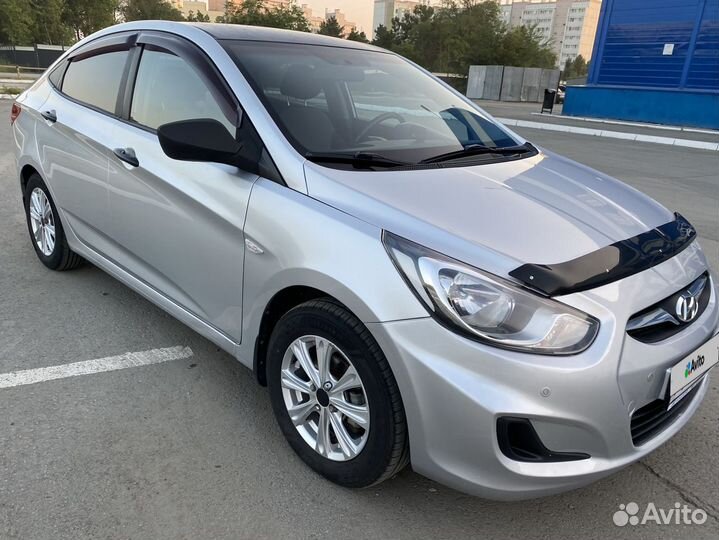 Hyundai Solaris 1.4 AT, 2011, 119 000 км