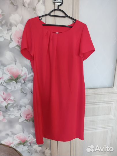 Платья женские 46 52 54