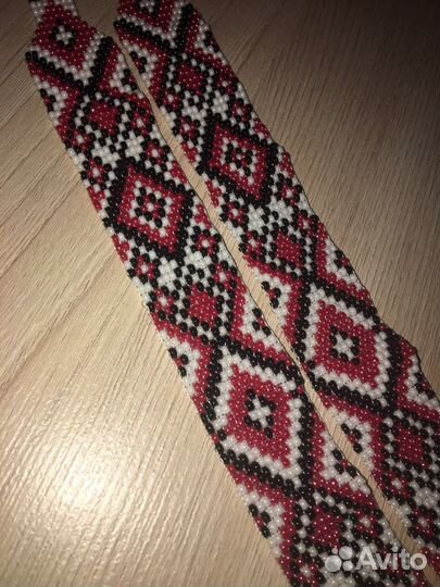 Украшения из бисера