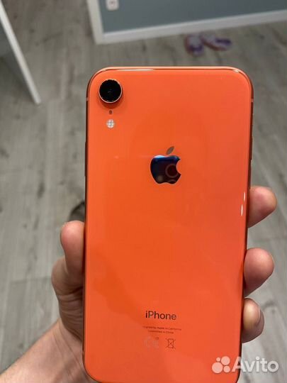 iPhone Xr, 64 ГБ