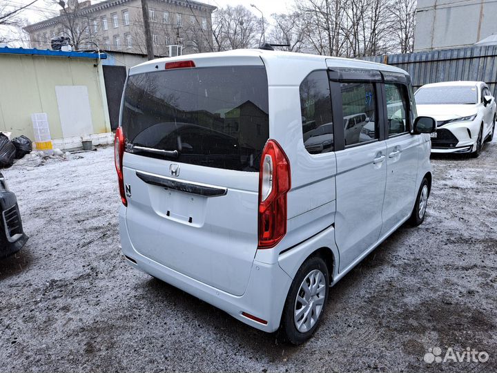 Honda N-BOX 0.7 CVT, 2022, 6 000 км