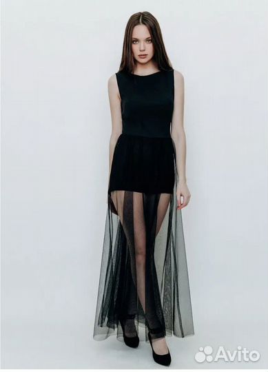 Вечернее женское платье